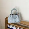 Bolso de Mano Tejido a Mano de Nicho Coreano para Mujer 2026 Nuevo Estilo Primavera Bolso Tote Cesta con Acabado de Alta Gama, Diseño Acolchado de un Solo Hombro