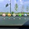 Adornos para Coche de Animalitos Pequeños con Flor que Mueve la Cabeza Accesorios para Coche Decoración de Coche Nuevo 2025 Mismo Estilo TikTok