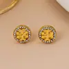 Nuevos Pendientes Minimalistas de Moda Chapados en Cobre Dorado Hechos a Mano con Microincrustaciones de Diamantes Completos Pendientes Clásicos Versátiles de Moda para Mujer