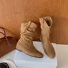 Botas de Gamuza Arrugadas Apiladas Retro para Mujer 2026 Otoño Nuevas Botines Delgados con Remaches Versátiles de Media Pantorrilla Botas Vaqueras Occidentales