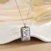 Collar con Colgante Personalizado de Acero de Titanio y Acero Inoxidable Chapado en Oro de 18 Quilates, Tarjeta de Tarot, Moda de Lujo Europea y Americana de Alta Gama para Mujer