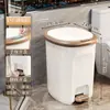 Cubo de Basura Operado con el Pie Sellado Antiolor de Stock Listo del Fabricante con Tapa, Contenedor de Almacenamiento Doméstico de Gran Capacidad para Cocina, Baño y Sala de Estar