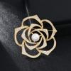 Coreia do Sul Nova Moda Flor Pérola Cristal Broche Feminino Elegante Opala Diamante Fivela Anti-corrida Corsage Alfinete de Colar