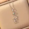 [Zircônio com Incrustação de Cobre] Colar em Formato de Cobra Popular Transfronteiriço para Mulheres, Corrente de Clavícula de Aço Inoxidável Elegante Acessível de Luxo Personalizado
