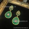 Aretes Colgantes de Cobre Antiguo Occidental Medio con Incrustaciones de Pedrería y Hoja de Esmalte Verde, Atmósfera Exquisita, Lujo Ligero Chapado