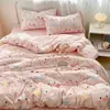 Juego de ropa de cama de cuatro piezas estilo pastoral con estampado floral de gasa de doble capa de algodón puro sábana de algodón con estampado de dibujos animados funda de edredón se puede dormir en ropa interior ropa de cama