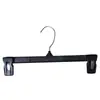 Cabides para Calças com Logo Personalizado de Fabricante Transfronteiriço Cabides para Saias JK Cabides de Plástico para Roupas Armazenamento Quarto Interno Cabides Pretos