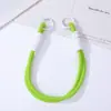 Lanyard de Teléfono Colorido con Doble Hebilla DIY Bloqueo de Color Tejido a Mano Correa de Muñeca Antirrobo Llavero de Cuentas Pixel Adorno Colgante