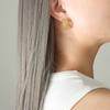 Pequeño y fresco estilo ins atrapasueños aretes con forma de C coreanos y japoneses aretes para niñas y novias acero de titanio no se decolora en stock salida de fábrica