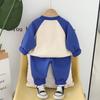 Suéter nuevo para niños, otoño primavera 2025, cuello redondo digital para niños, manga larga, traje raglán a juego de colores para niños, venta al por mayor