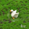 Musgo Micro-Paisaje Creativo Lindo Pato Blanco Patito Amarillo Figura Decoración Miniatura Mini Adorno de Escritorio
