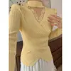 Blusa de tricô manga longa estilo francês para mulheres, moda outono e inverno, gola V, gola halter, cruzada, blusa base afina a silhueta, top único