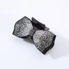 Pinza de agarre de tamaño mediano con lazo de pedrería de alta calidad para industria pesada europea y americana, pinza de tiburón de lujo ligero con diamante, accesorio para el cabello