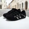 2026 Modelo Nuevo Malla Zapatos de Entrenamiento Alemanes Unisex Transpirables Casuales Deportivos Color Negro y Blanco Bloqueo de Color Versátiles Tenis Venta al por Mayor