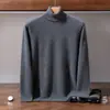 Suéter de cachemira para hombre transfronterizo, color liso, tejido de punto pullover, cálido para otoño e invierno, cuello alto, capa base, lujo ligero, estilo simple