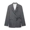 Primavera de 2026 Novo Blazer Casual Feminino Soltinho Listrado Estilo Commuter com Amarração Manga Longa