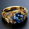 Anillo de estilo europeo y americano con incrustaciones de zafiro, anillo elegante y lujoso, anillo vintage de corte de nicho con diseño y personalidad únicos