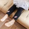 Suministro transfronterizo al por mayor pantalones calcetines para bebé niño 0-1-2 años algodón peinado rayas verticales pantalones básicos