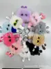 Muñeca Linda Bola de Carbón Colgante Pequeño Llavero de Felpa Decoración para Mochila Máquina de Juguetes Muñeca de Regalo Pequeña Fabricante de Muñecas Venta al por Mayor