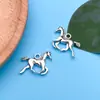 Venta caliente Plata tibetana mixta 20 animales dinosaurio araña aleación de zinc accesorios de joyería DIY collar pulsera colgante accesorios
