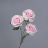 Rosa Búlgara Tres Cabezas Seda Artificial Flor Falsa Decoración Cascada de Rosas Pared Boda Flor Artificial Salón de Bodas