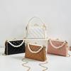 Bolso bandolera para teléfono con cadena y cierre de clip bordado con diamantes a juego, bolso de mano con perlas para mujer, novedad de 2023