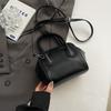 Bolso pequeño de estilo avanzado de comercio exterior para mujer, bolso bandolera combinable a la moda, bolso de almohada portátil retro, otoño e invierno 2024