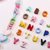 26 Cuentas de Alfabeto Aleación Pintura en Spray Letras Cuentas Cuentas para Hilo Hecho a Mano DIY Cadena para Teléfono Colgante Accesorios de Joyería