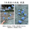 Novo Modelo de Flores Artificiais de Rosas Multicabeça para Exportação, Rosas Pequenas de Haste Alta com 7 Cabeças para Decoração de Casamento, Arranjo de Flores para Corredor, Decoração Suave, Flores Artificiais