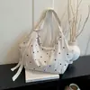 Bolsa de Tecido Estampada de Bolinhas Estilo Novo de Verão Moda Tendência Versátil Bolsa de Ombro Único Grande Capacidade para o Dia a Dia Estilosa Bolsa de Braço