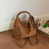 Bolso tote de gran capacidad para mujer para ir al trabajo, nuevo diseño de moda otoño 2026, bolso de hombro cruzado simple, mochila de doble hombro