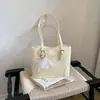 2026 Nuevo Bolso Tote de Diseño Nicho Estilo Coreano Bolso de Hombro de Gran Capacidad Bolsa Simple de Moda para Viajar Caricatura
