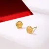 Pendientes Exquisitos y Minimalistas de Acero de Titanio con Forma de Concha para Mujer, Pendientes de Verano con Diseño de Nicho y un Toque de Lujo, Accesorios de Lujo de Moda