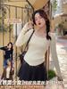 Camiseta Base de Punto de Encaje Estilo Coreano para Mujer, Adecuada para Primavera y Otoño 2026, Nuevo Suéter de Cuello Redondo con un Elegante Diseño Ajustado