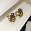 Brincos de Agulha Prata com Fogos de Artifício Cravejados de Diamantes em Vermelho, Luxo Leve e Sensação de Alto Padrão, Brincos Estilosos para o Ano Novo, Design Versátil, Estilo de Nicho