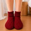 Calcetines de piso pantuflas calcetines antideslizantes cálidos de invierno calcetines de felpa engrosados cubiertas para mujeres adultas calcetines de felpa engrosados para interiores en casa