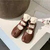 Zapatos Mary Jane de piel de oveja, bailarinas de punta dividida para mujer, zapatos cómodos de cuero, zapatos de un solo color de punta baja