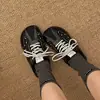 Zapatillas de entrenamiento retro de plataforma de moda para mujer, nueva colección de otoño 2026, zapatillas casual de suela blanda con lunares, versátiles de caña baja