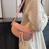 Bolsa Feminina de Tecido de Nylon 2026 Novo Verão Estilo Nicho Francês Bolsa de Ombro Único Transversal Bolsa Selim Popular de Alta Qualidade