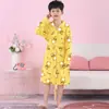 Toalla de Baño Infantil 2026 Nuevo Estilo Algodón Peinado Gasa Bata Ponible Secado Rápido Absorbente de Agua Transpirable Ropa Exterior para Niños y Niñas