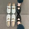 Zapatos Mary Jane Huecos Estilo Retro Francés para Mujer, Zapatos de Verano 2026 de Suela Plana, Transpirables, Suaves y de Goma para el Trabajo de Mujer