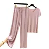 Pantalones Cortos de Seda de Hielo Conjunto para el Hogar Conjunto de Camiseta con Cuello en V para Mujer Verano Delgado Casual Ropa de Abrigo Color Sólido Pijama Conjunto de Dos Piezas