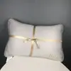 Almohada de Pluma de Terciopelo Hilton No Se Aplasta Almohada para el Cuello para Adultos Par Dormitorio Individual Solo