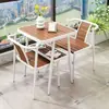 Juego Sencillo de Hierro Forjado Impermeable para Exteriores para Patio y Balcón de Apartamentos Pequeños, Juego de Mesa y Sillas de Plástico y Madera Resistentes al Sol para Exteriores