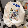2025 Nova Blusa de Moletom Tie-Dye Americana Fofa do Shin-Chan Gola Redonda Feminina Design Outono e Inverno Top Solto Street