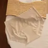 Ropa interior sin costuras para niñas verano fina secado rápido Máscara 3D tridimensional cadera de durazno fitness triángulo ropa interior de seda de hielo para mujeres