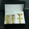 Collar Pulsera Reloj Conjunto Colgante Cruz Grande de Diamante Personalizado Hip-hop Impresionante Gama Alta Regalo para Hombres