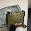 Bolsa de Ombro Acolchoada Leve para Mulheres, Bolsa Transversal Casual Simples para o Dia a Dia, Bolsa Transversal Versátil Texturizada com Múltiplos Compartimentos Transfronteiriça
