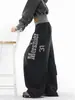 Calça Jeans Wide Leg Casual Esportiva Retro Americana 2025 Lavada com Estampa de Letras, Barra Curva Comprimento no Chão, Estilo Jazz Desgastado