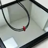 Accesorio de collar minimalista estilo coreano de ágata roja y cuentas de arroz negro para mujer, collar en capas de cuentas de nicho, nueva cadena para la clavícula estilo chino para hombre